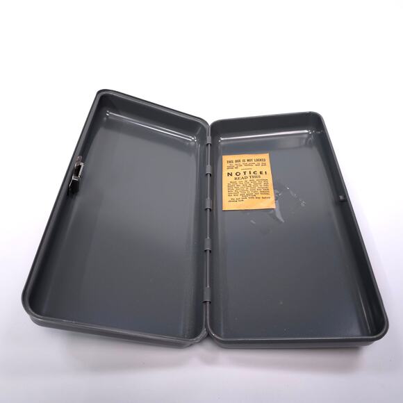 Vintage PN Co Metal Lock Box w/ Key Funeral Home - Picture 6 of 9